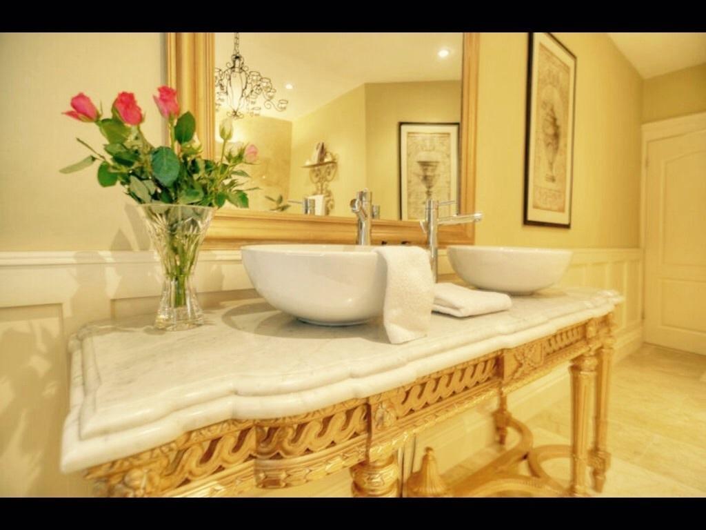 Lakeview Lodge B&B Blessington Ngoại thất bức ảnh